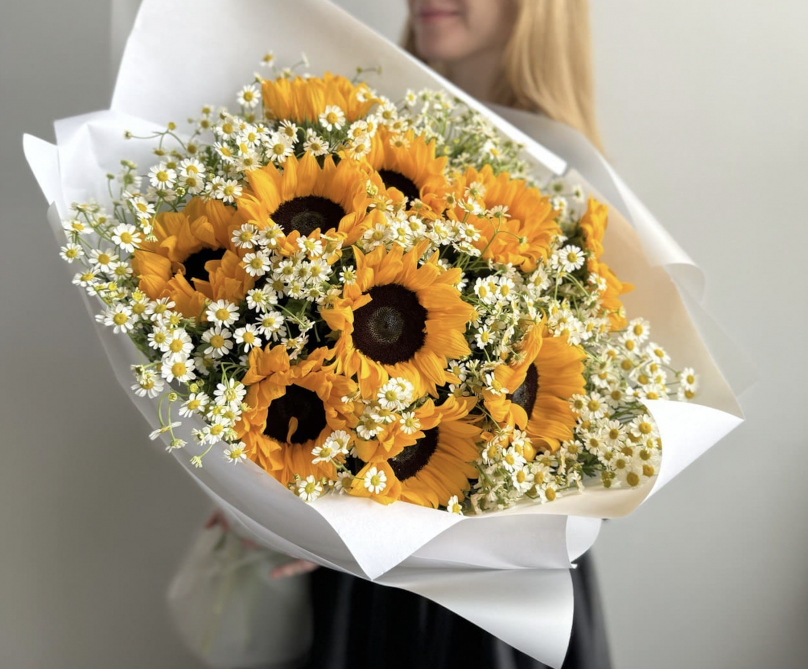 Summer Muse: 10 Sunflowers and Feverfew